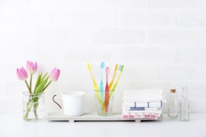 歯ブラシは細菌の住みか？！