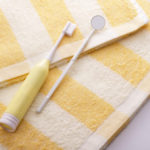 正しい歯みがきのコツは、すぐに歯をみがかないこと