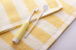 正しい歯みがきのコツは、すぐに歯をみがかないこと