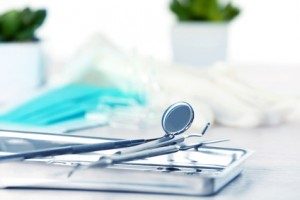 歯周病治療の費用と健康保険