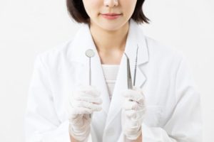 リラックスしながら歯科治療を！～笑気麻酔って何？～